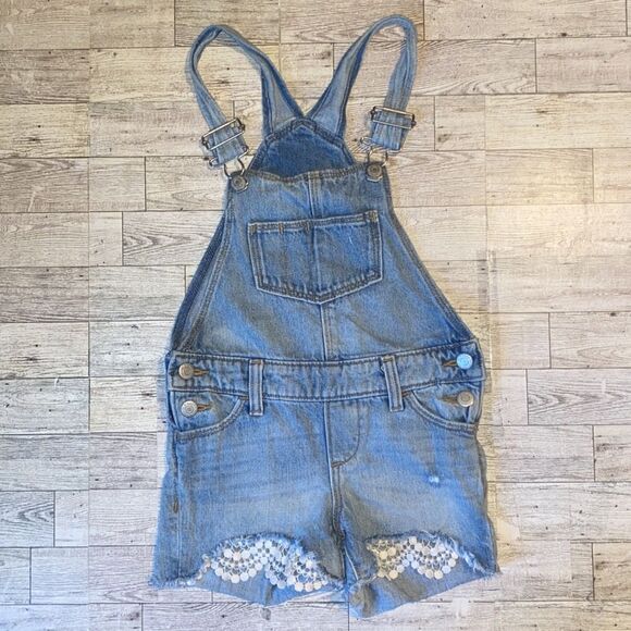 Retro, ON, Light Wash, Lace Trim, Denim Overall Shorts - Picture 2 of 9